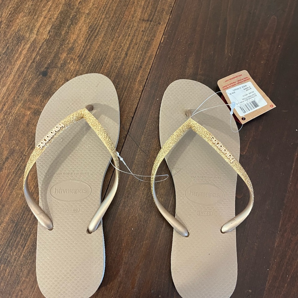 Havaianas Rose Gold Sandals